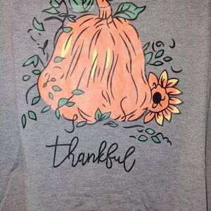 🌟Thankful Pumpkin Graphic Tee - Gray MED PTP 21"